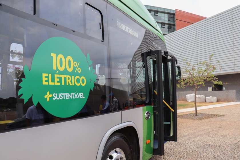 1910837FV - 26.09.2019 - Seminário - Open Thinking - Carro elétrico - Eletromobilidade (305)-2-DFMOBILIDADE