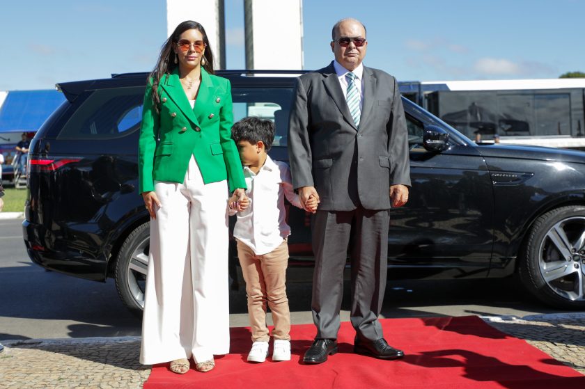 Ibaneis Rocha acompanhado da primeira-dama Nayara Noronha foto/Ag. Brasília