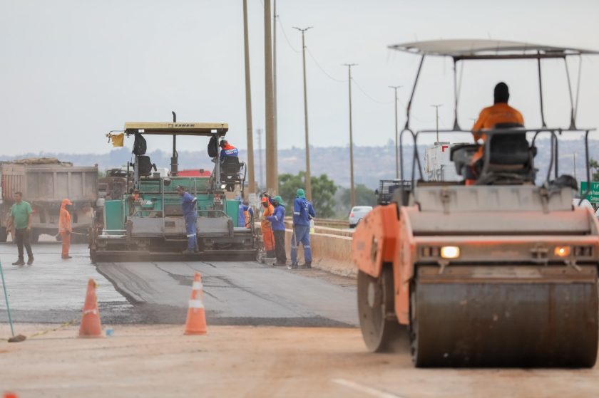 A recuperação do asfalto da Estrutural tem investimento de R$ 80 milhões do Governo do Distrito Federal (GDF) e vai beneficiar diariamente quase 95 mil motoristas | Foto: Joel Rodrigues/Agência Brasília